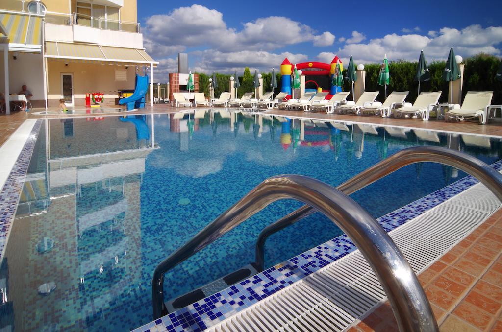 Hotel Plamena Palace Primorsko Exterior foto